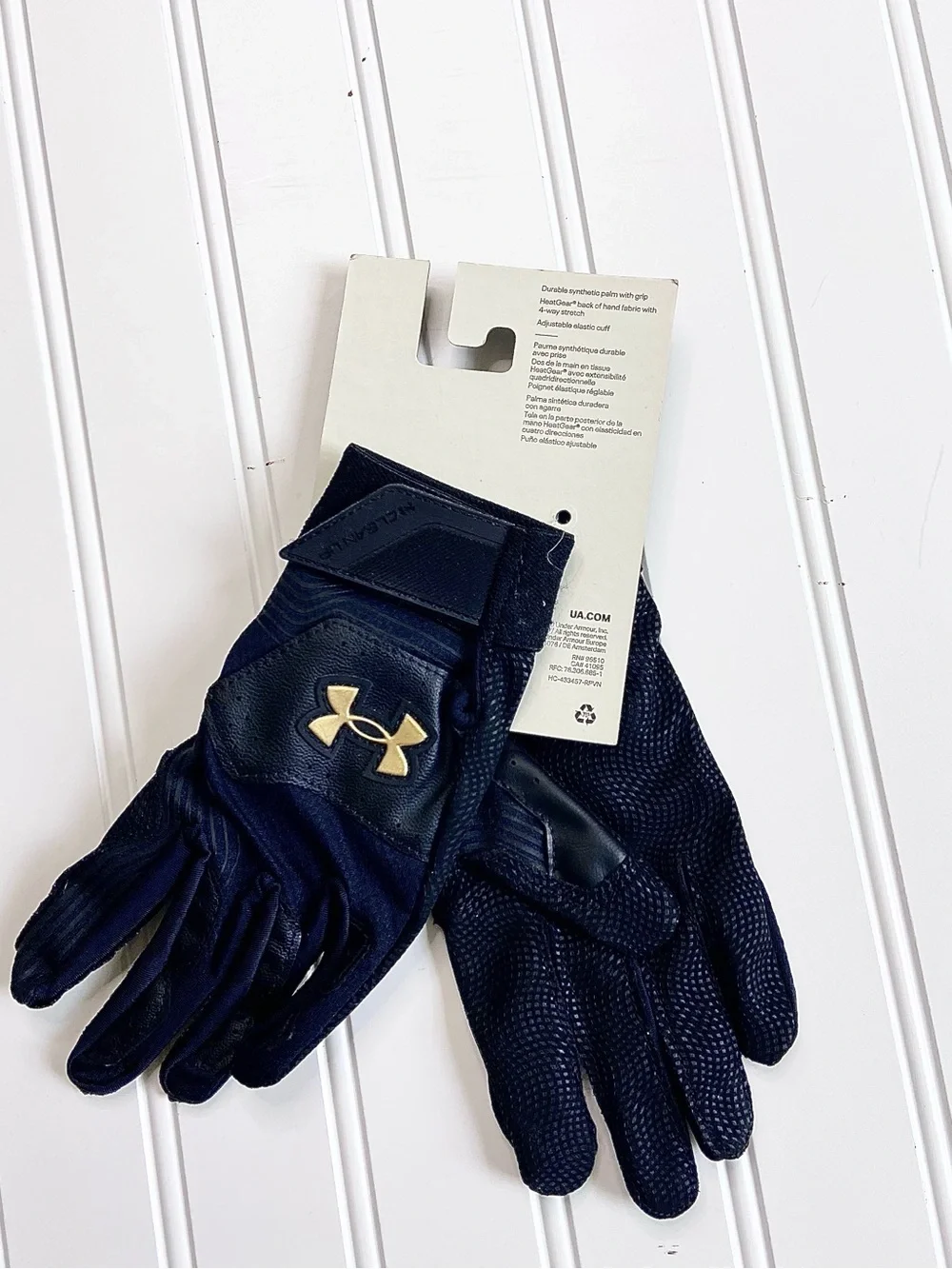 NWT UA Cleanup Youth Batting Gloves